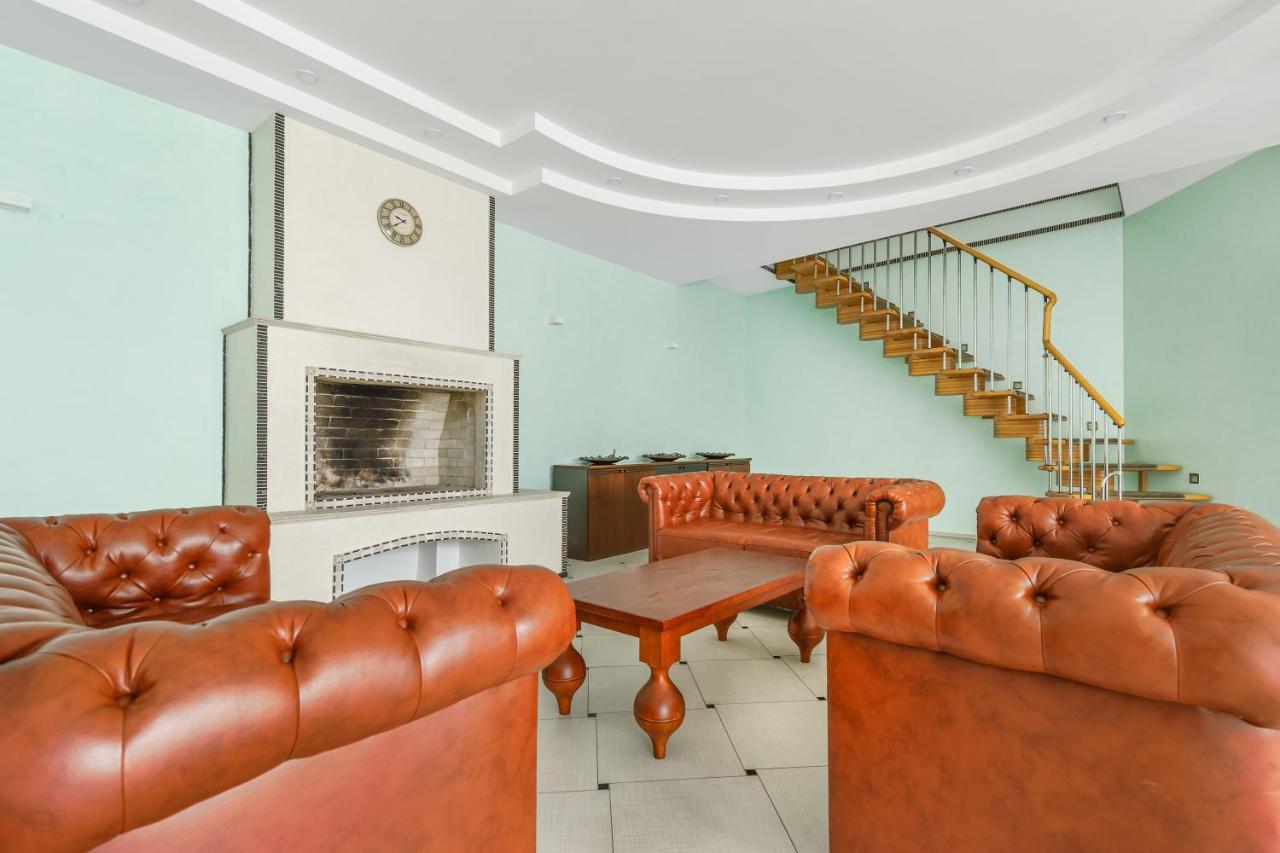 Deribasivska Cozy 4-Room Apartment Odessa Ngoại thất bức ảnh