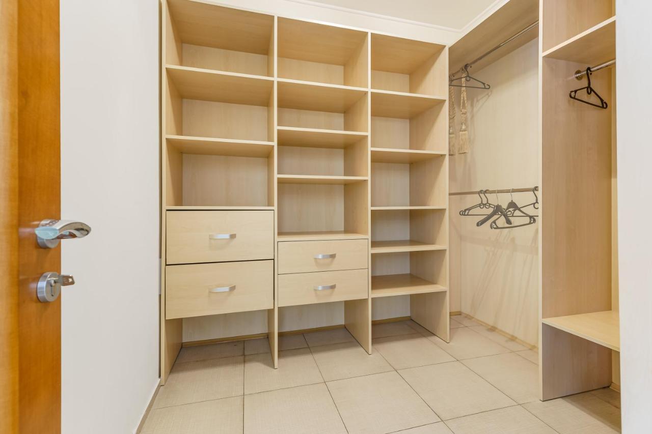 Deribasivska Cozy 4-Room Apartment Odessa Ngoại thất bức ảnh