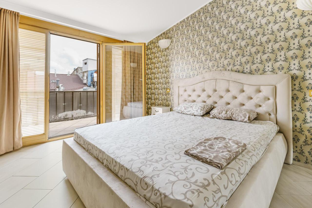 Deribasivska Cozy 4-Room Apartment Odessa Ngoại thất bức ảnh